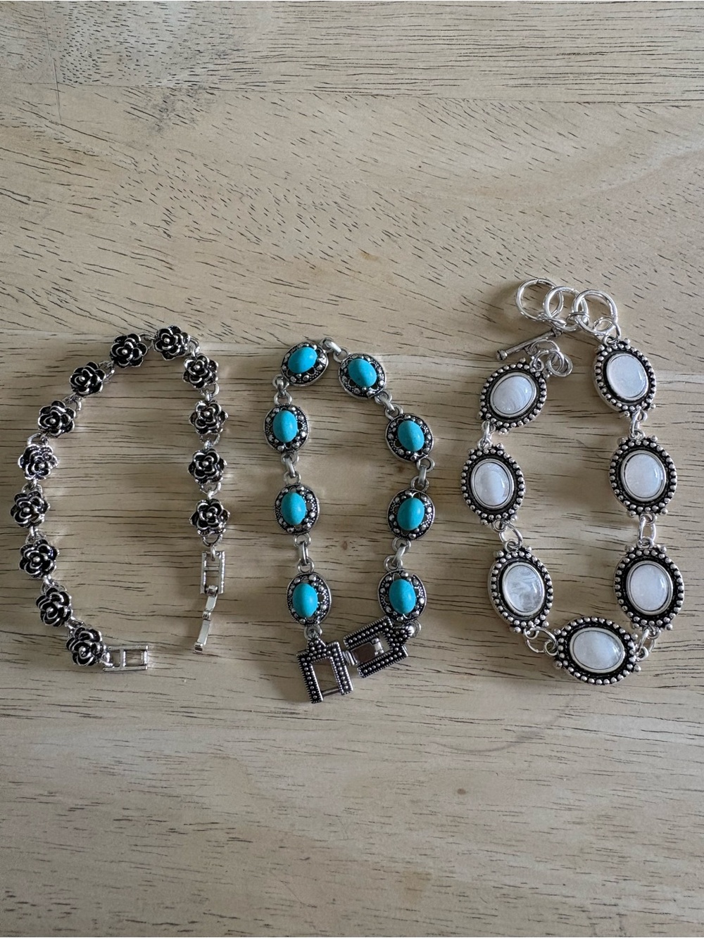 Set of 3 Women's Silver-Tone Bracelets with Turquoise and White Accents